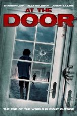 Nonton Streaming Download Drama At The Door (2018) Subtitle Indonesia